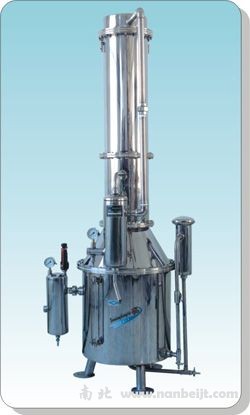 TZ50不锈钢塔式蒸汽重蒸馏水器